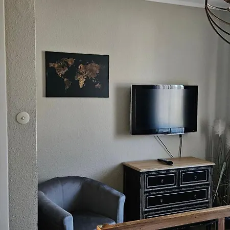 Haylees Hus Apartment *
