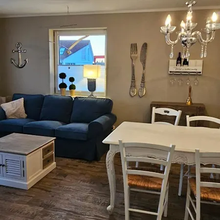 Apartment Haylees Hus *